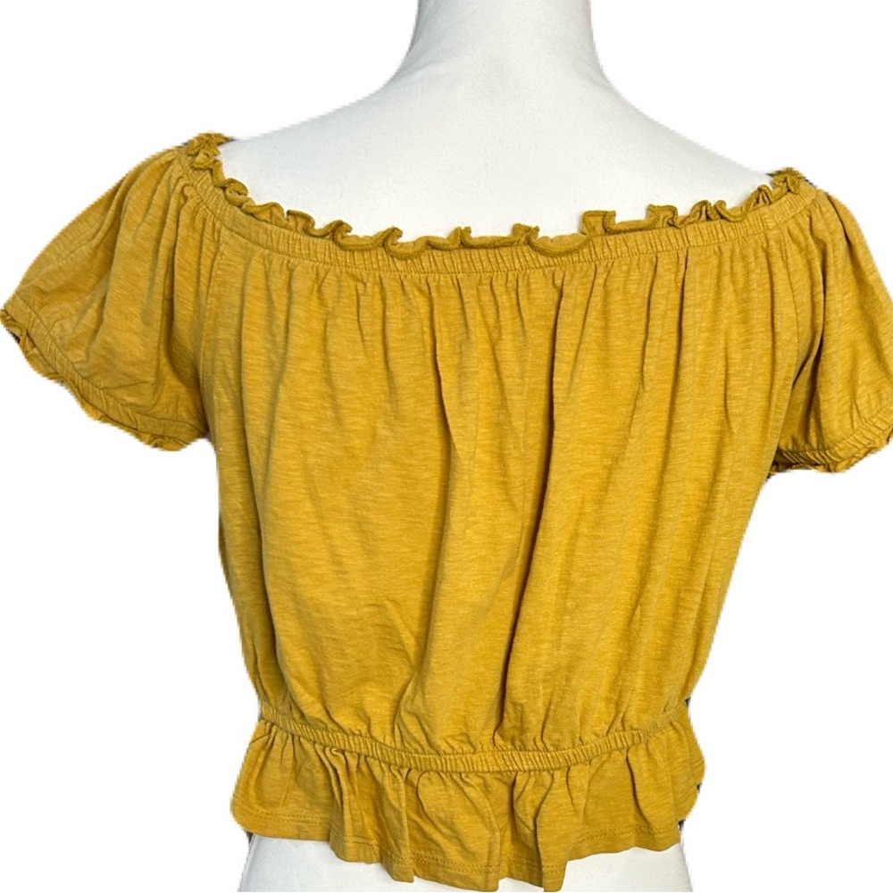 American Eagle Embroidered Size Medium Top - Picture 2 of 9